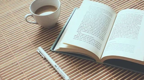 011640241847d7fc2f8959.jpeg 讀書.jpeg