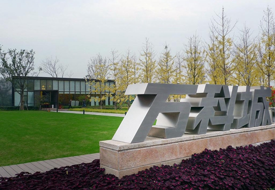 05110226f023e655561462.jpg 8694a4c27d1ed21b0795db78a76eddc450da3fca.jpg