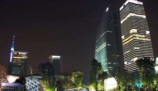 14093518f1ac7d46089832.jpg 樓市5.jpg